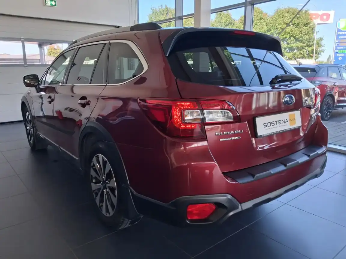 SUBARU OUTBACK