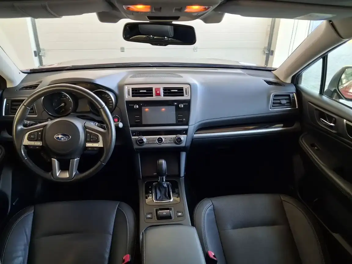 SUBARU OUTBACK