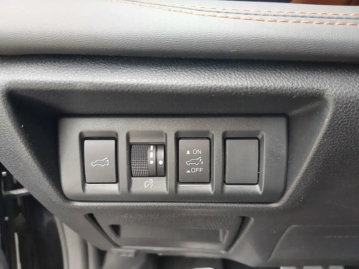 SUBARU OUTBACK