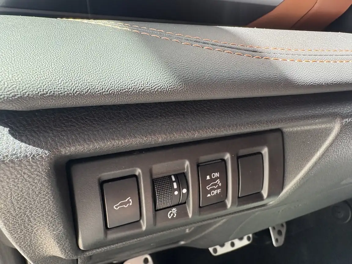 SUBARU OUTBACK