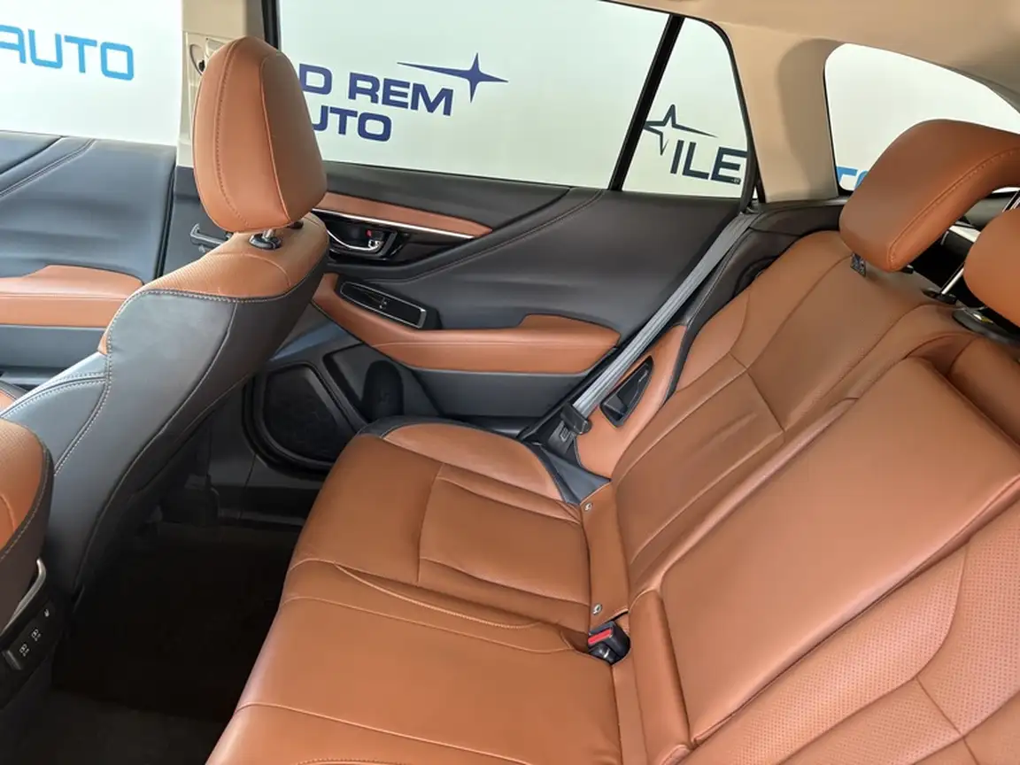 SUBARU OUTBACK