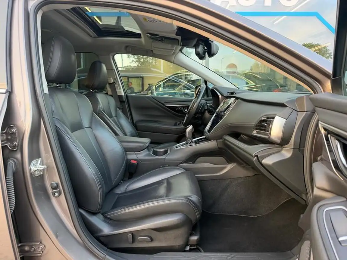 SUBARU OUTBACK