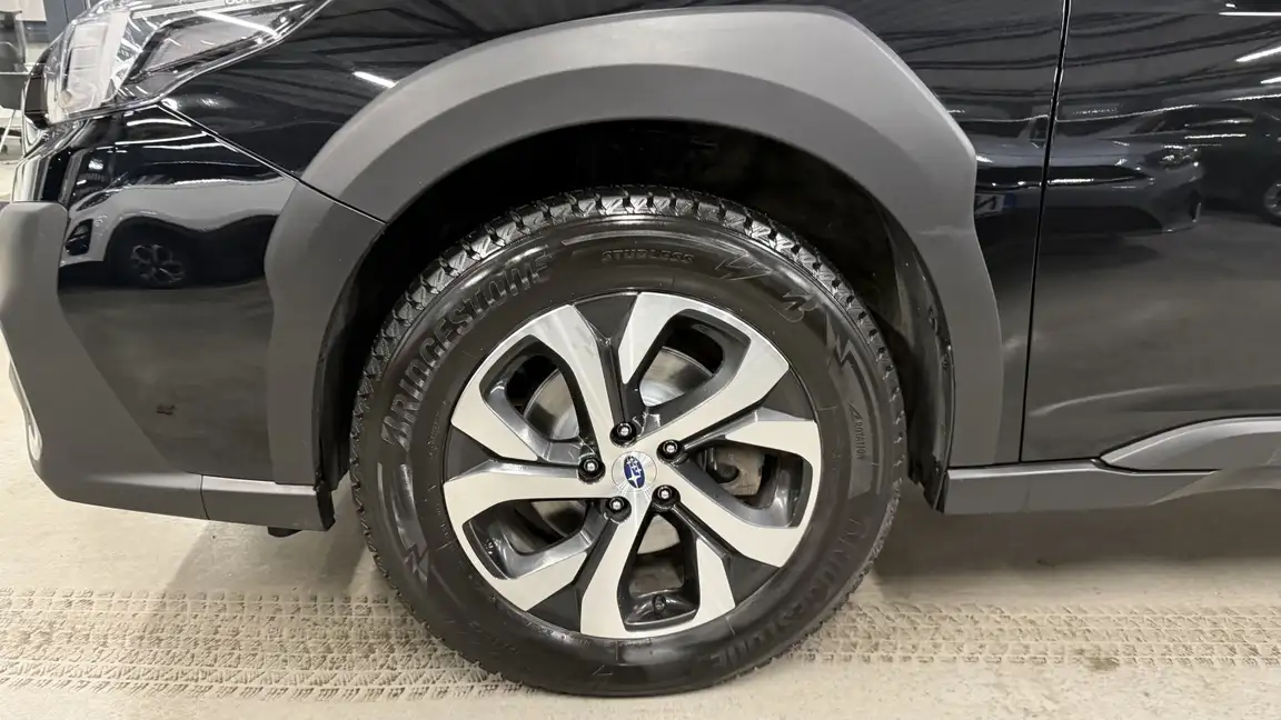 SUBARU OUTBACK