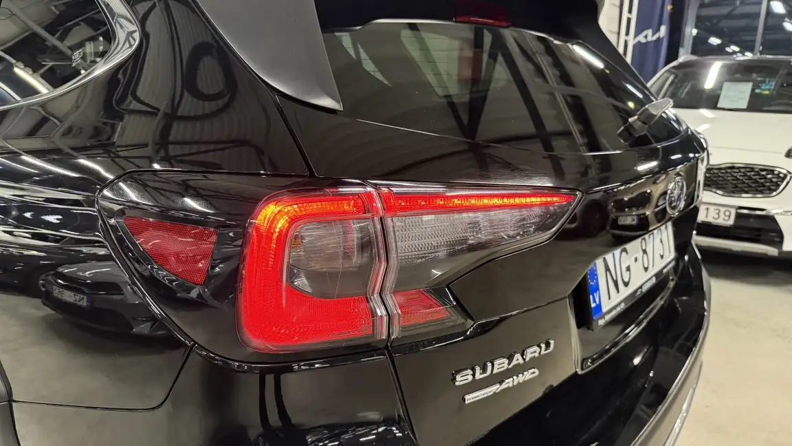 SUBARU OUTBACK