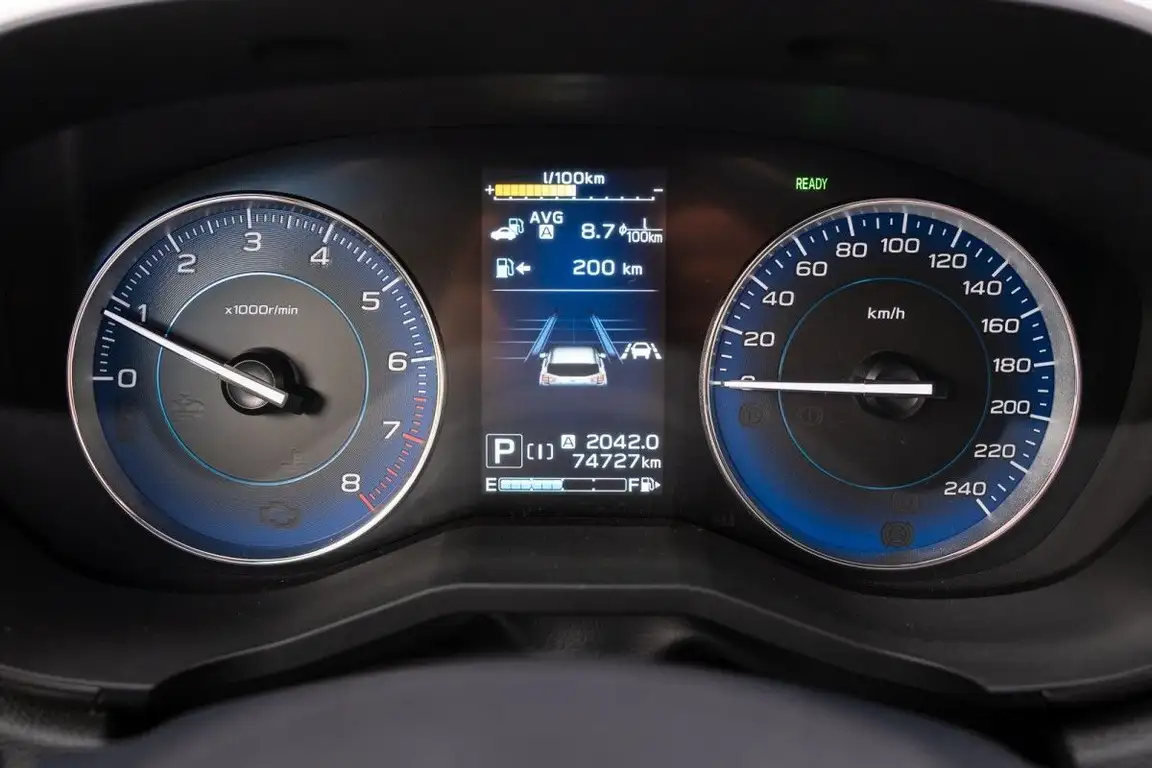 SUBARU XV