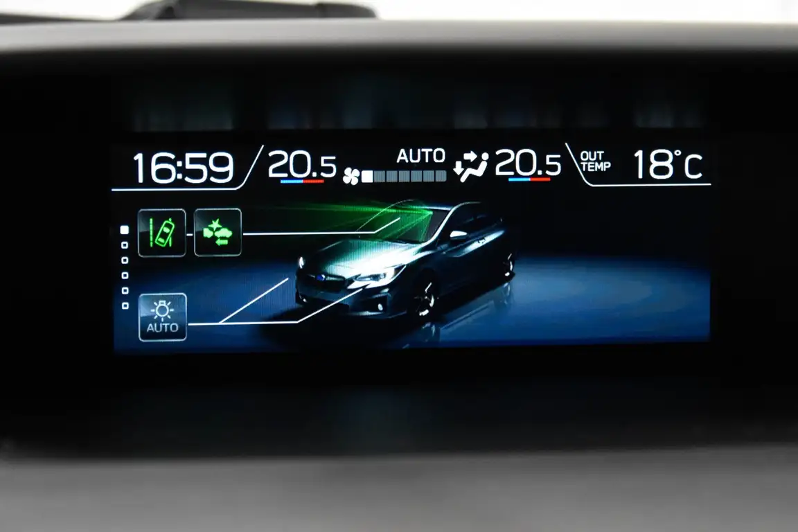SUBARU XV