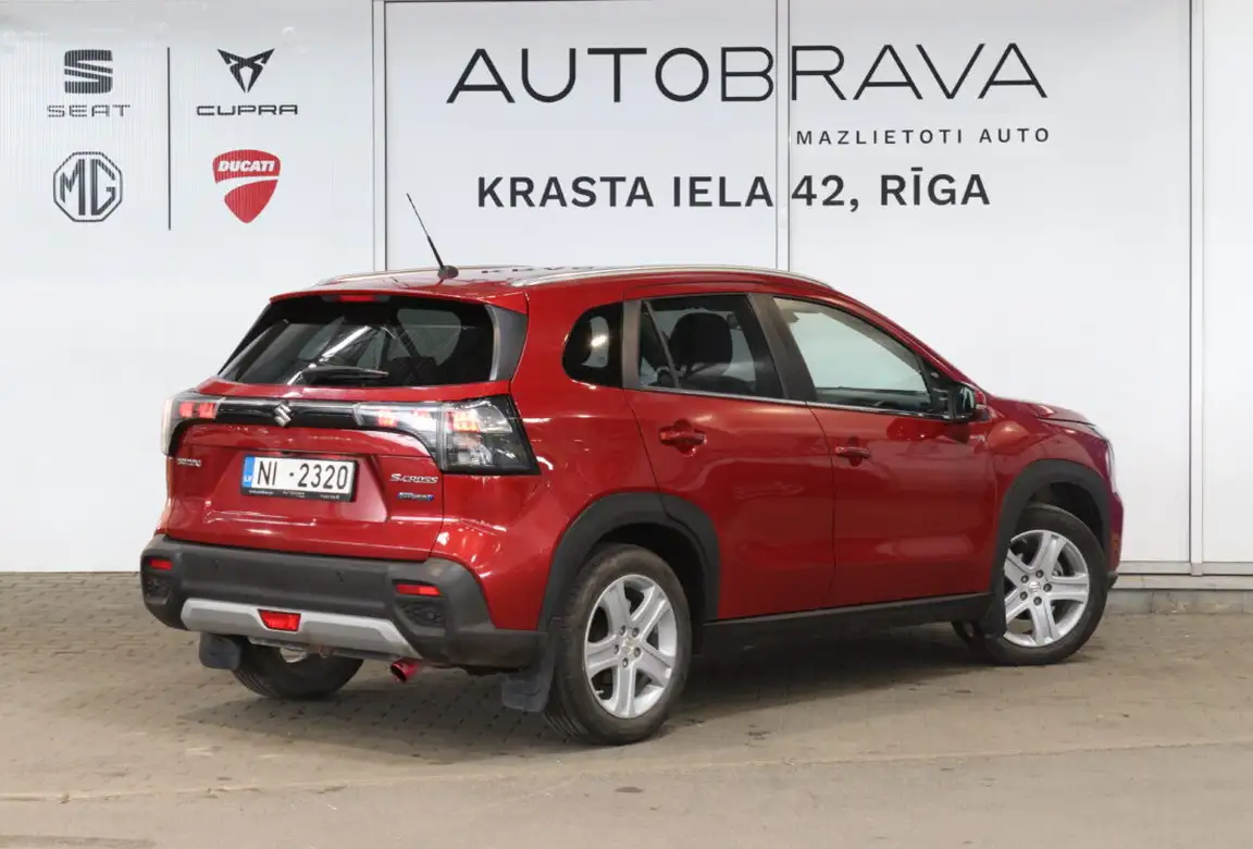 SUZUKI SX4 S-CROSS