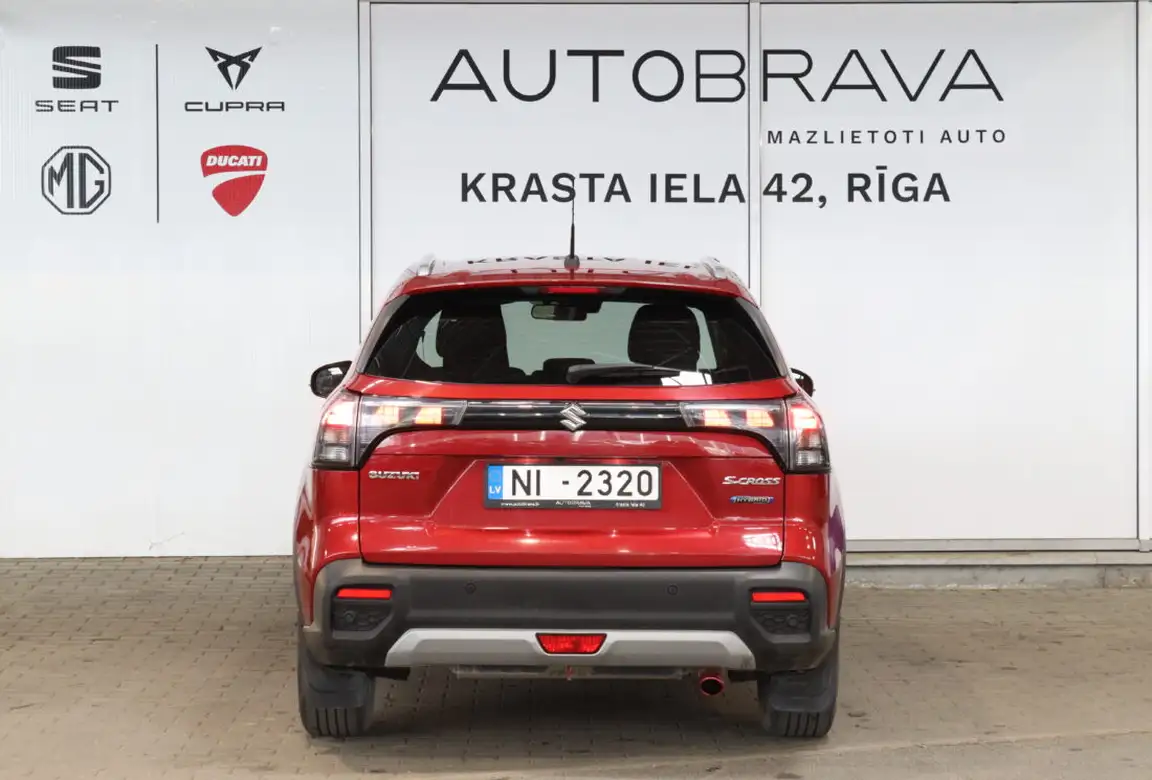 SUZUKI SX4 S-CROSS