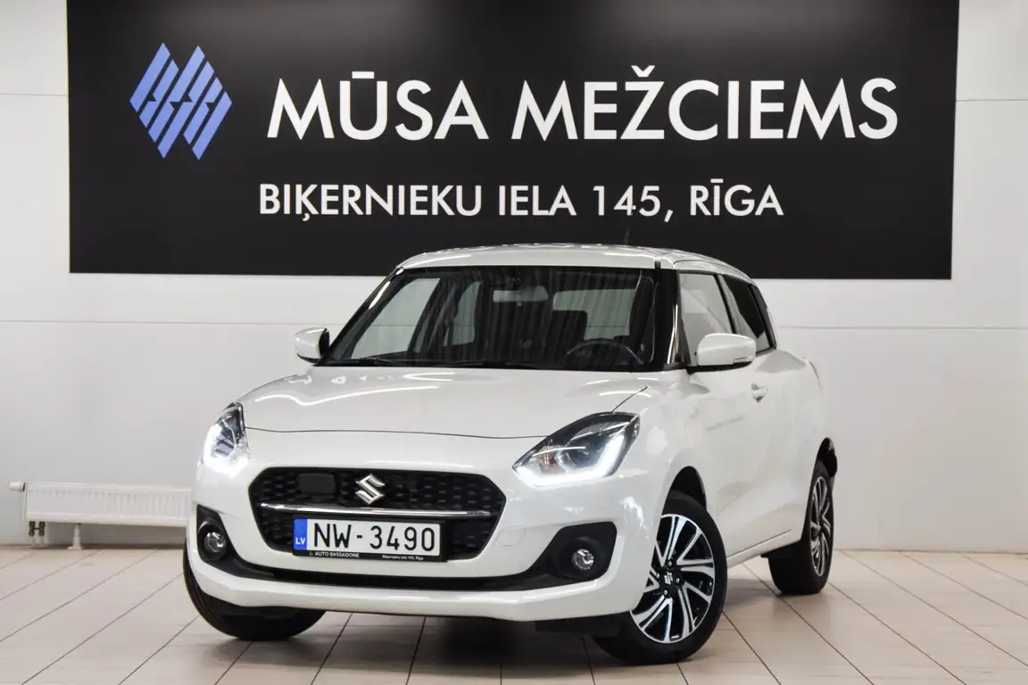 SUZUKI SWIFT