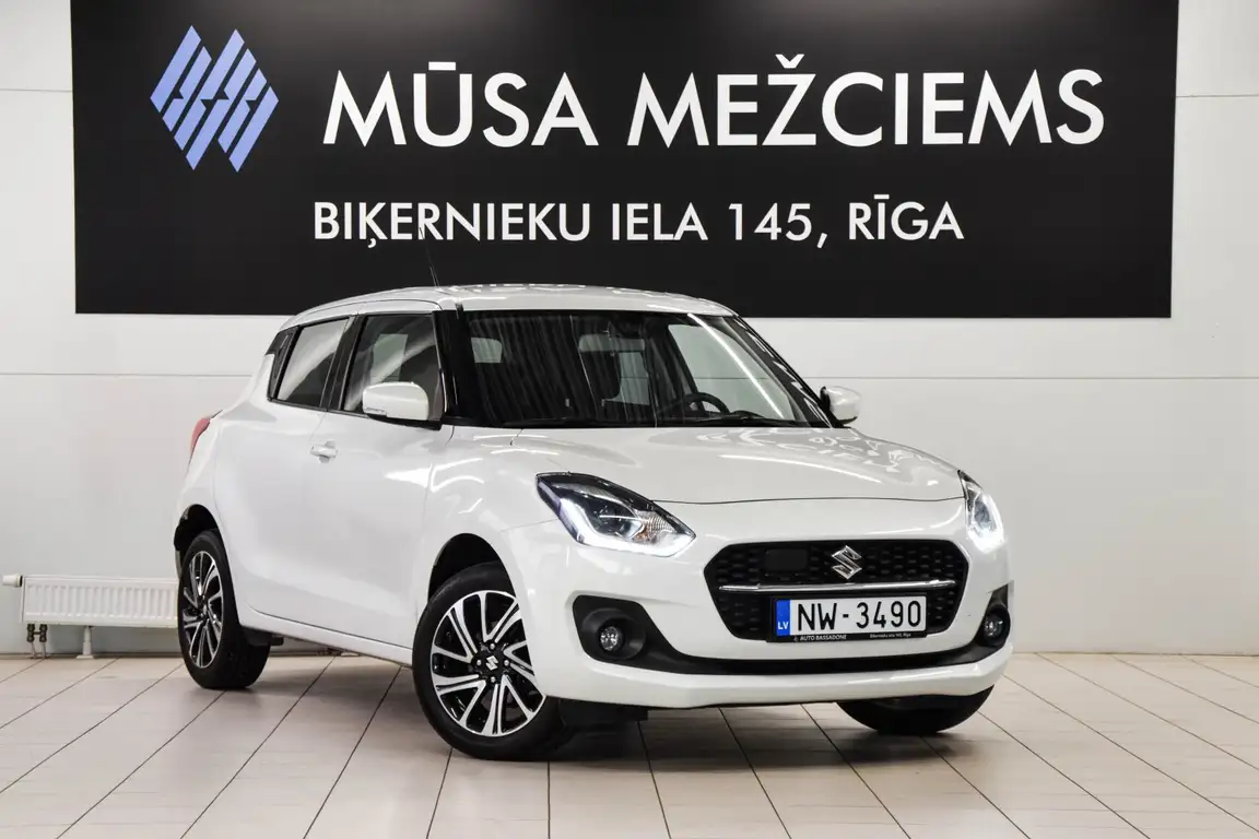 SUZUKI SWIFT