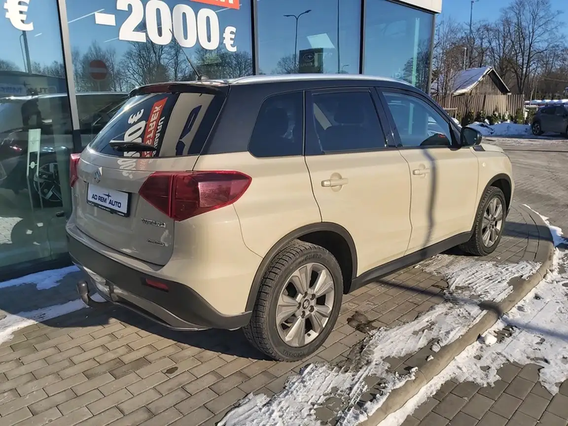SUZUKI VITARA