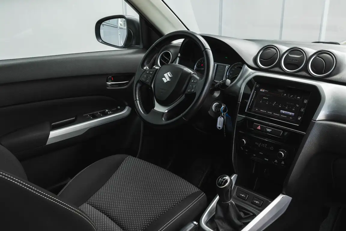 SUZUKI VITARA