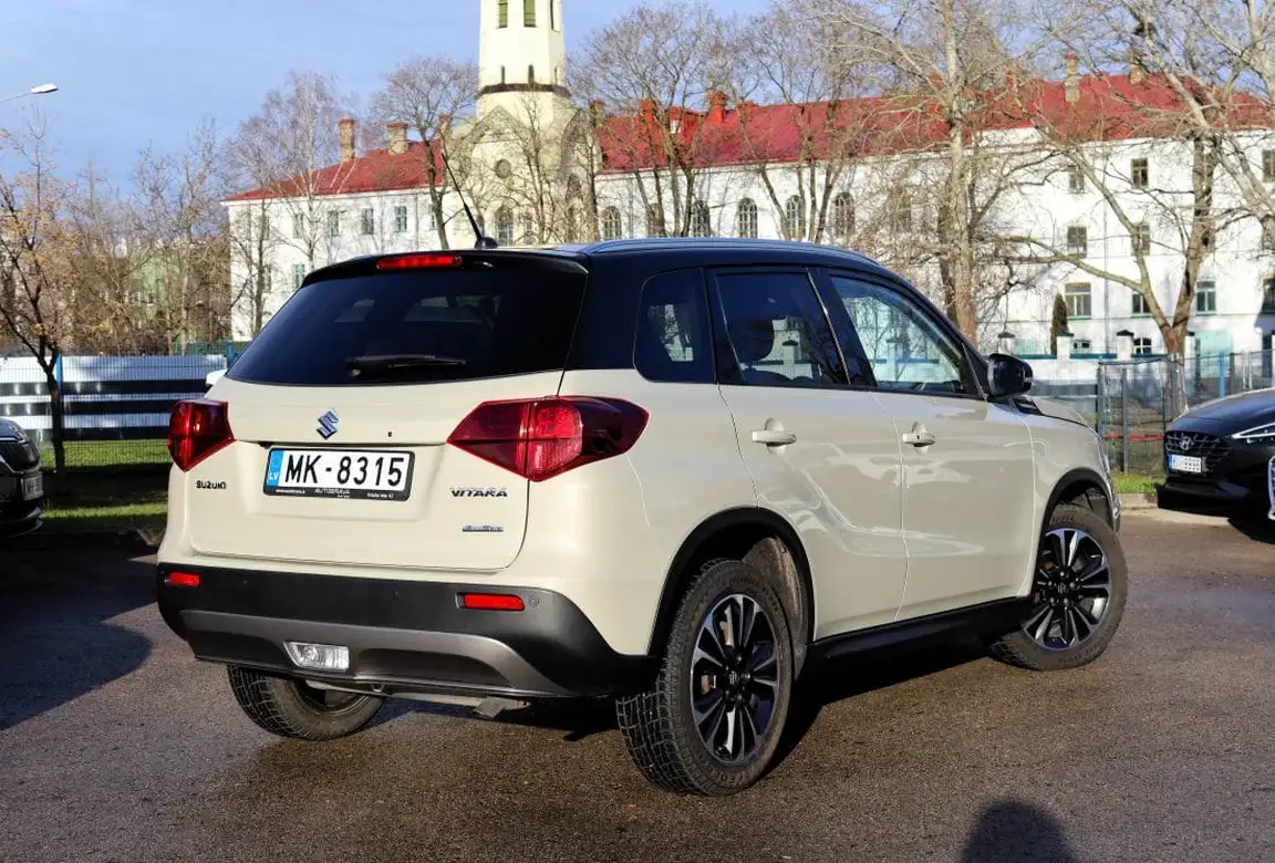 SUZUKI VITARA