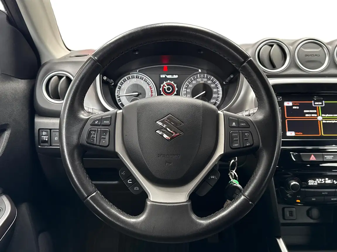 SUZUKI VITARA