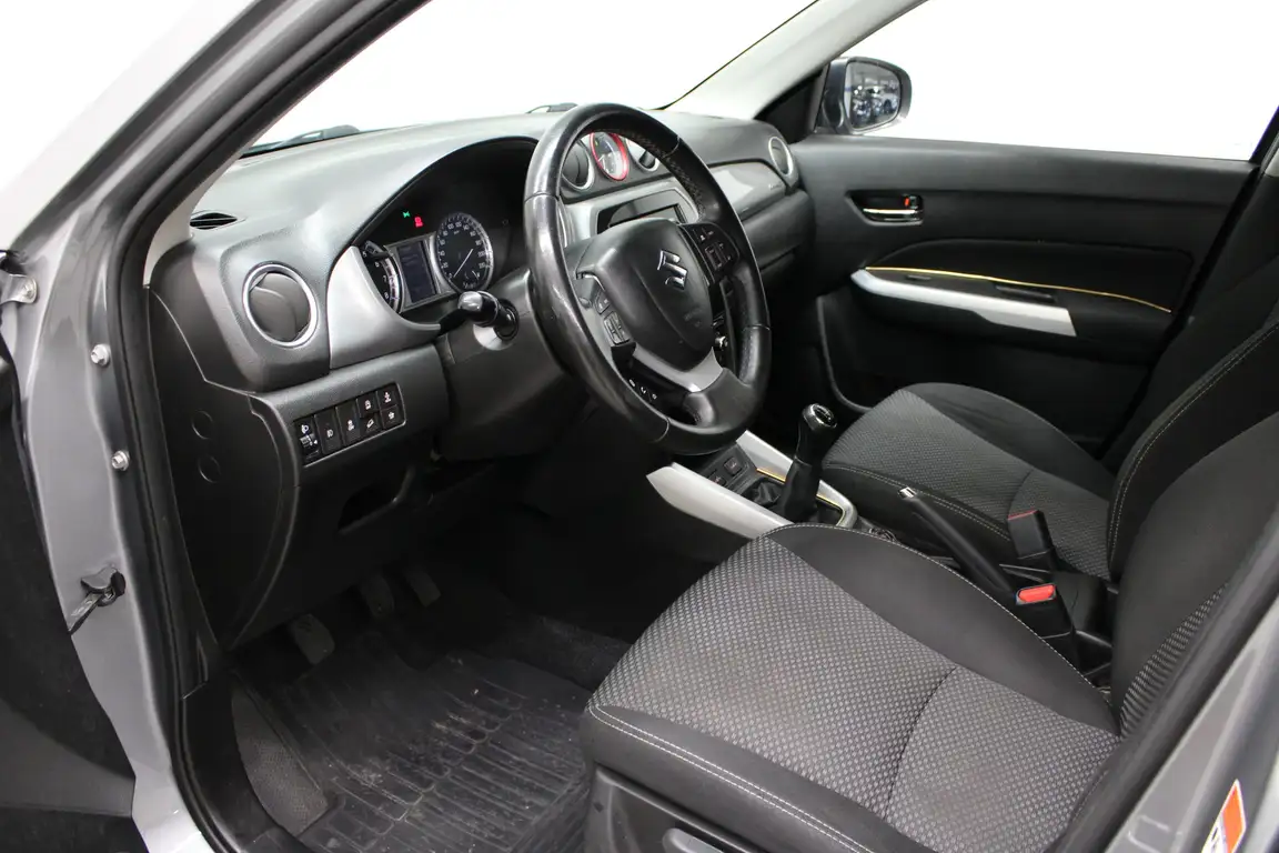 SUZUKI VITARA