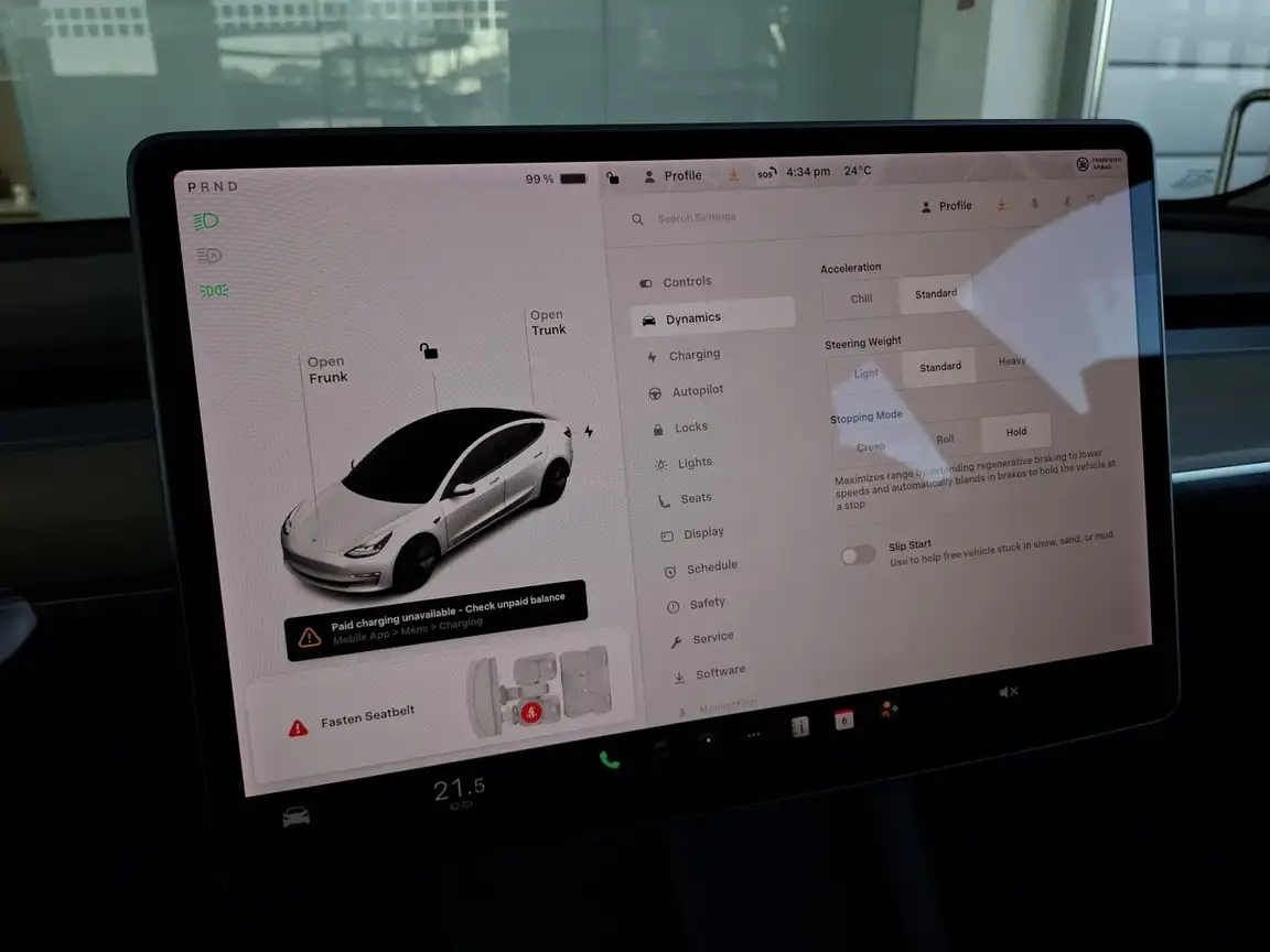 TESLA MODEL X