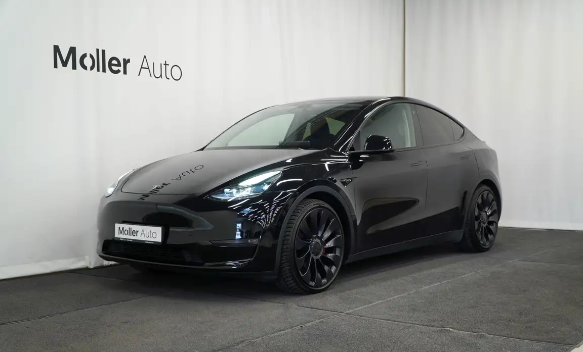 TESLA MODEL Y
