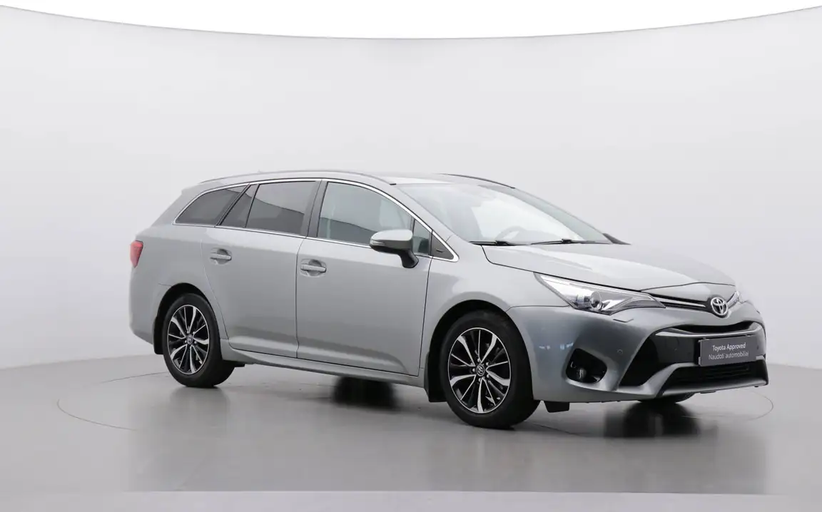 TOYOTA AVENSIS