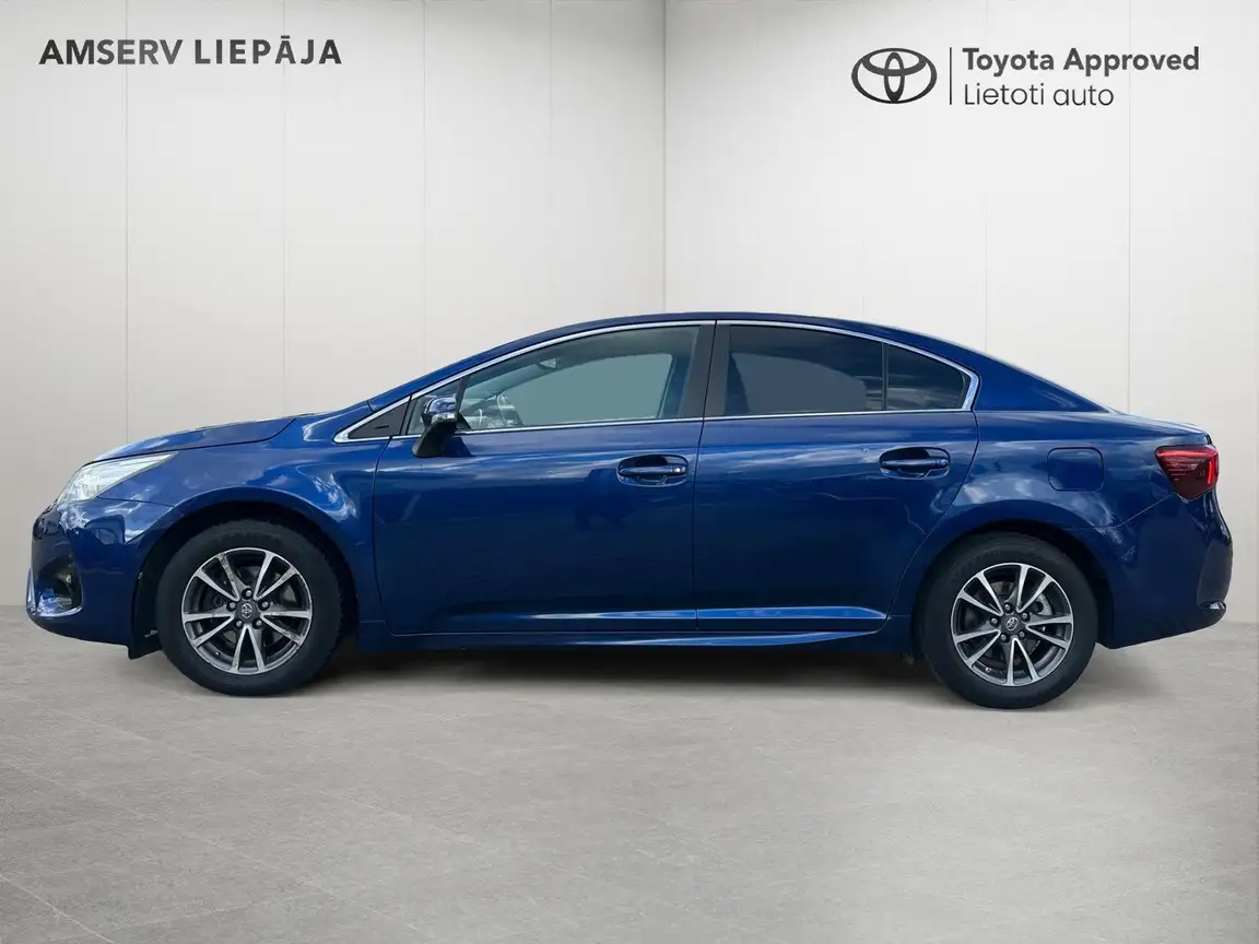 TOYOTA AVENSIS