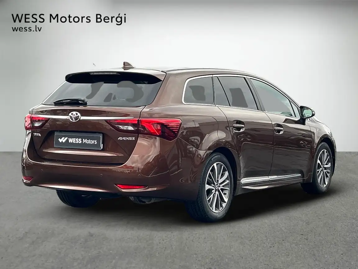 TOYOTA AVENSIS