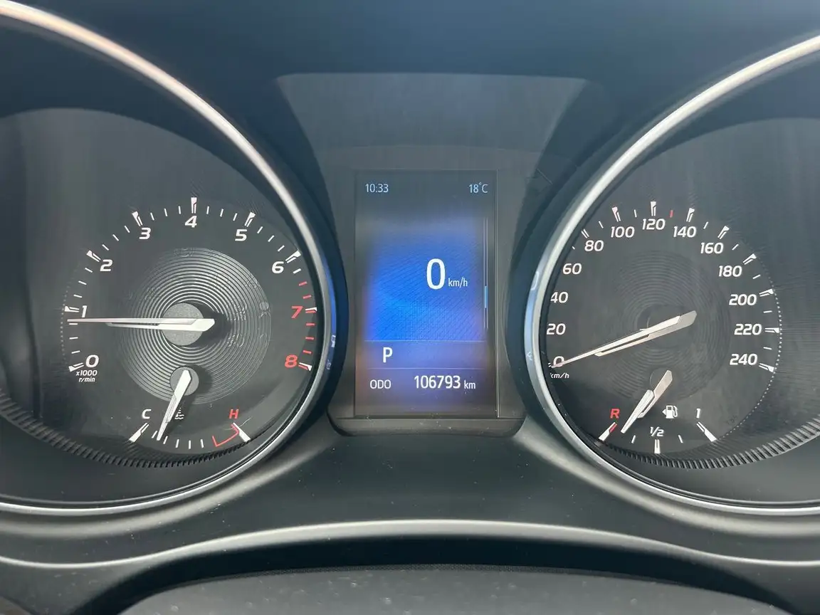 TOYOTA AVENSIS