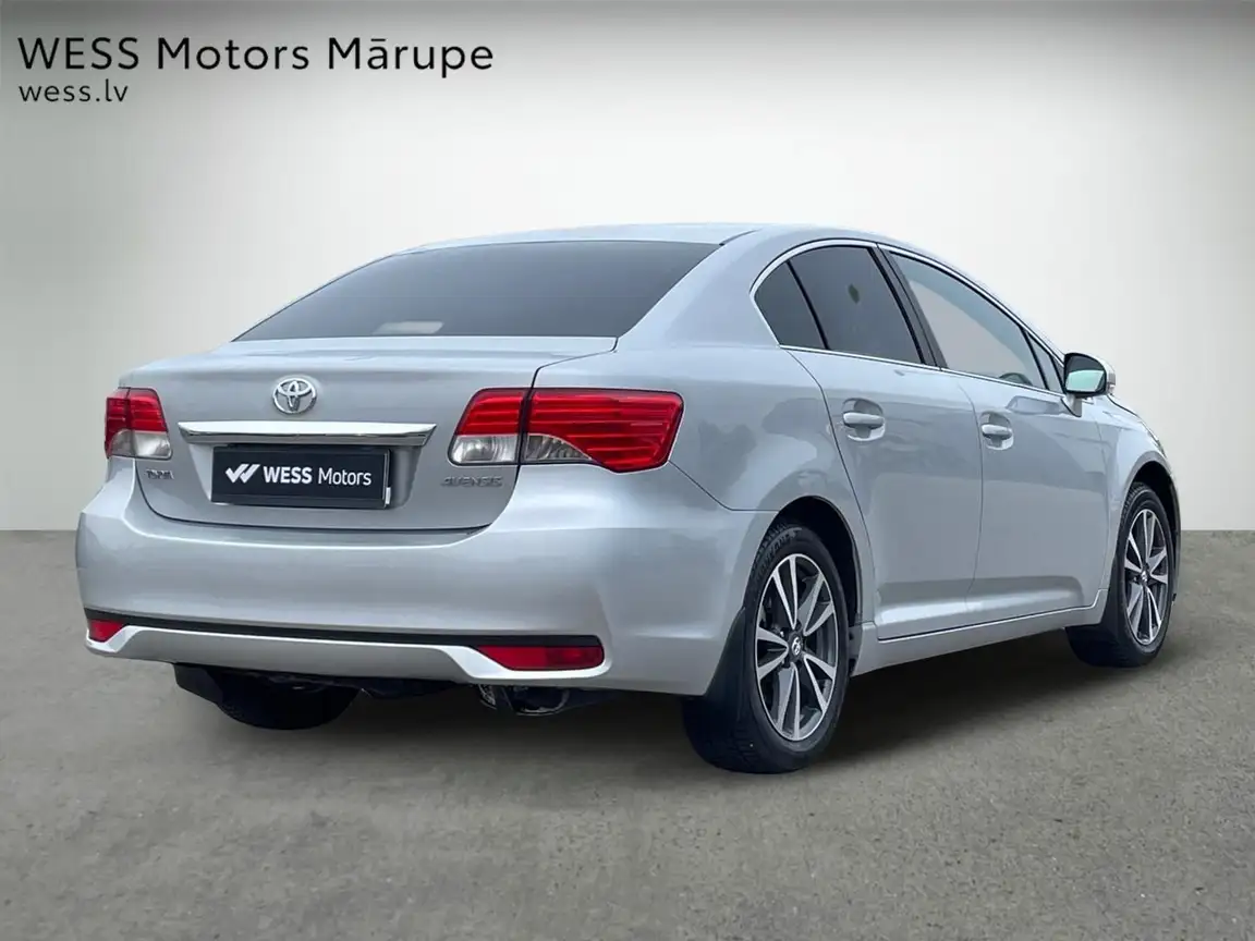 TOYOTA AVENSIS