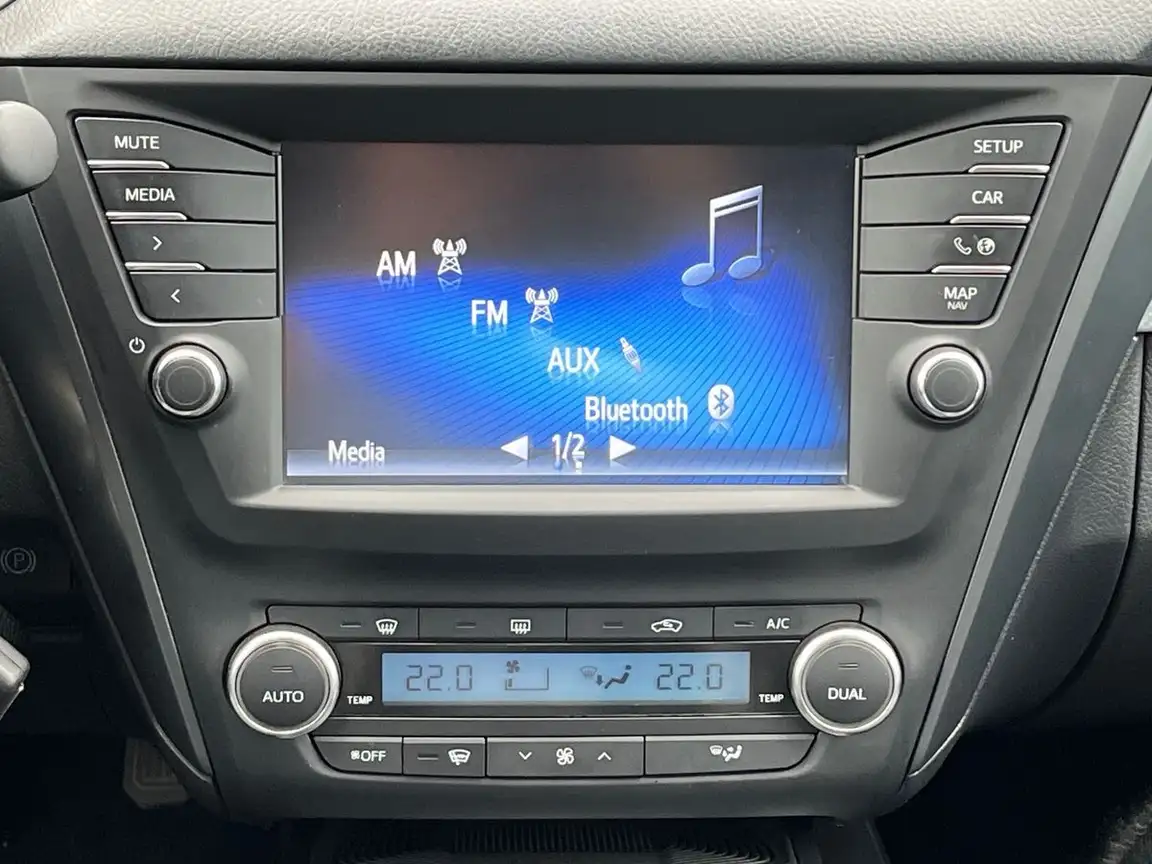TOYOTA AVENSIS