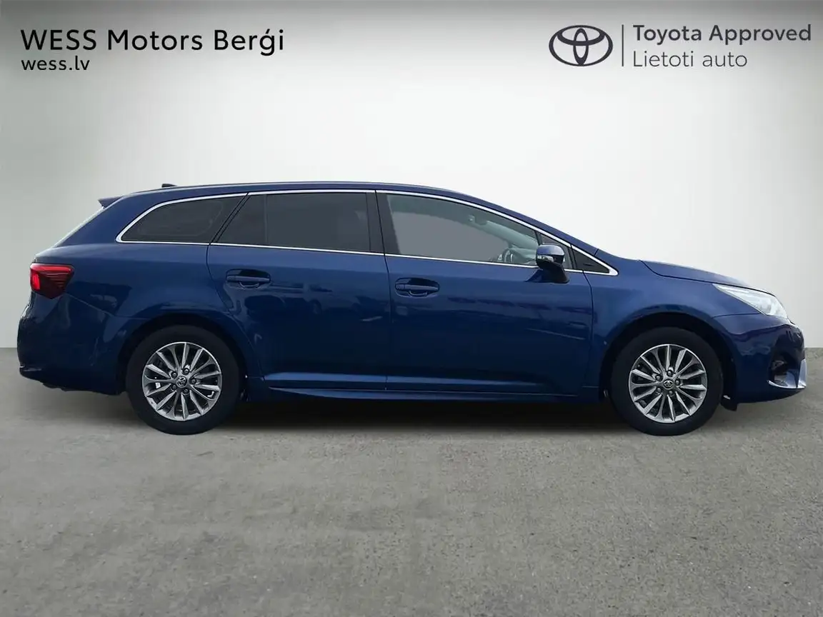 TOYOTA AVENSIS