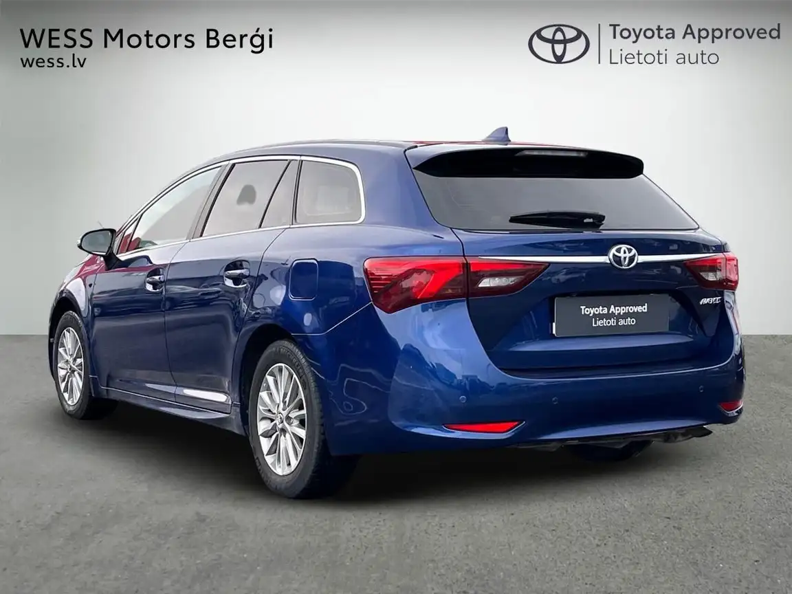 TOYOTA AVENSIS