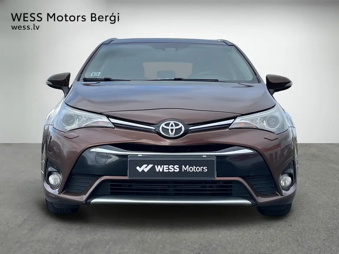 TOYOTA AVENSIS