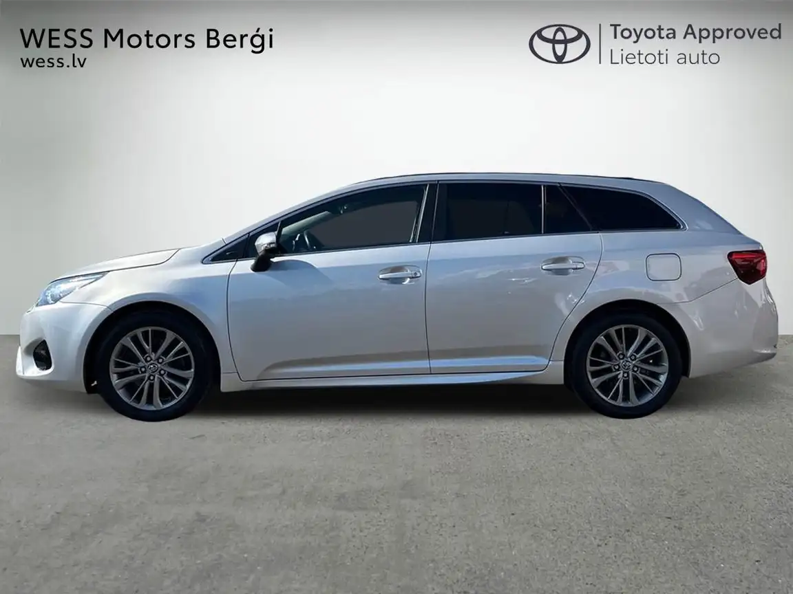 TOYOTA AVENSIS
