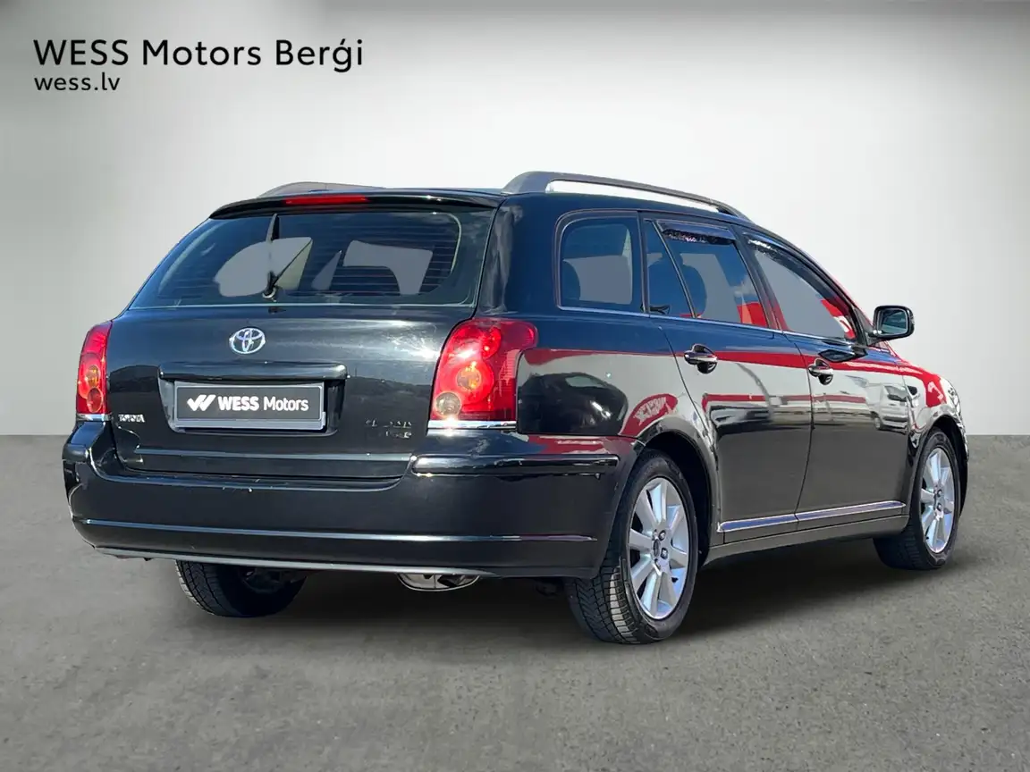 TOYOTA AVENSIS