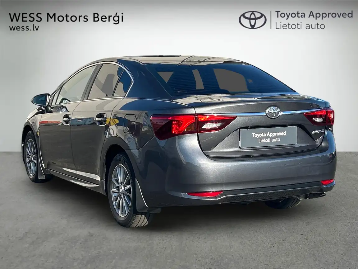 TOYOTA AVENSIS