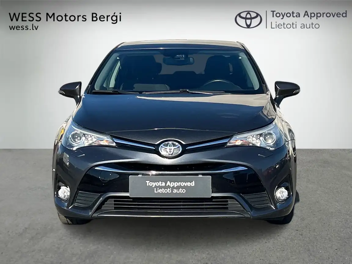 TOYOTA AVENSIS