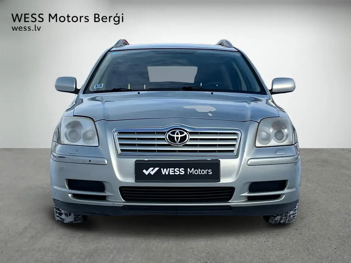 TOYOTA AVENSIS