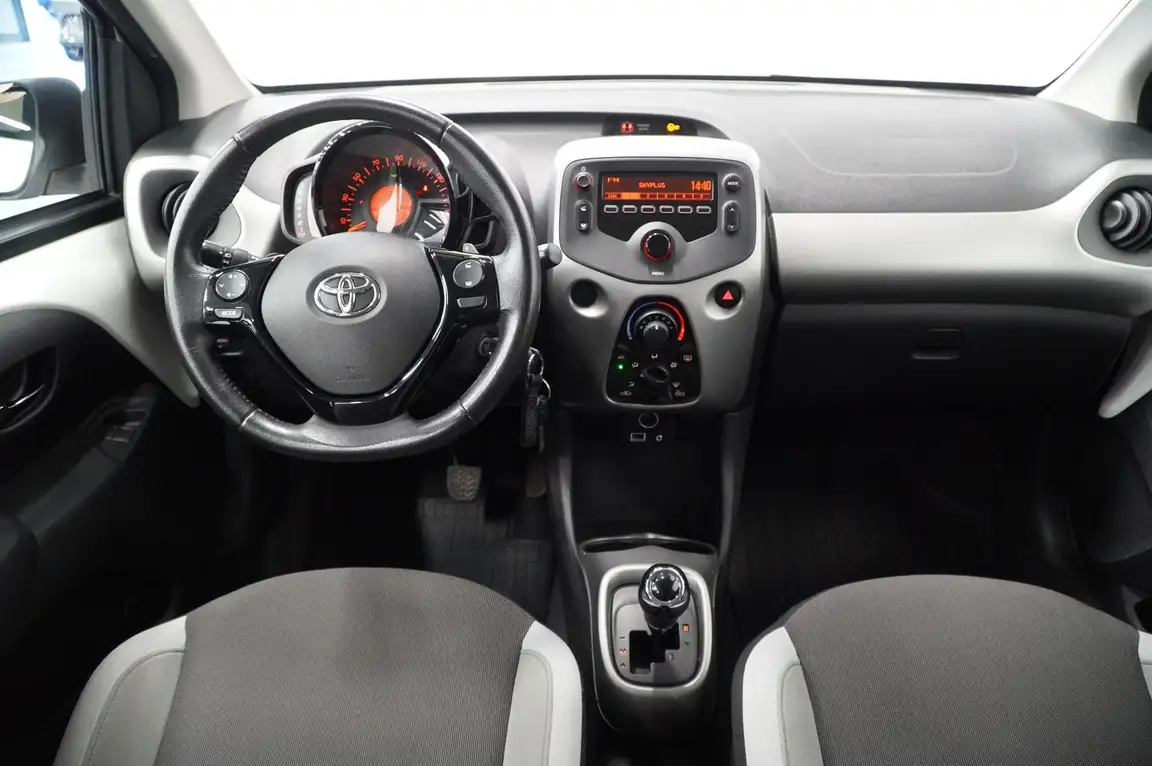 TOYOTA AYGO