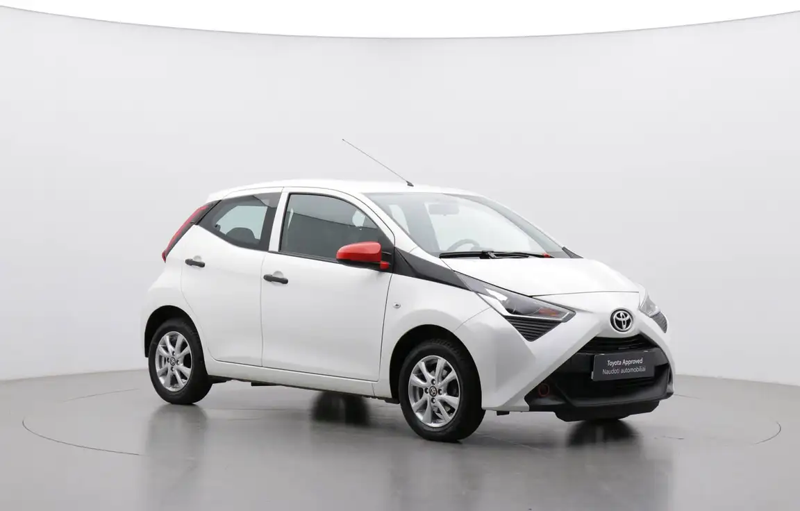 TOYOTA AYGO
