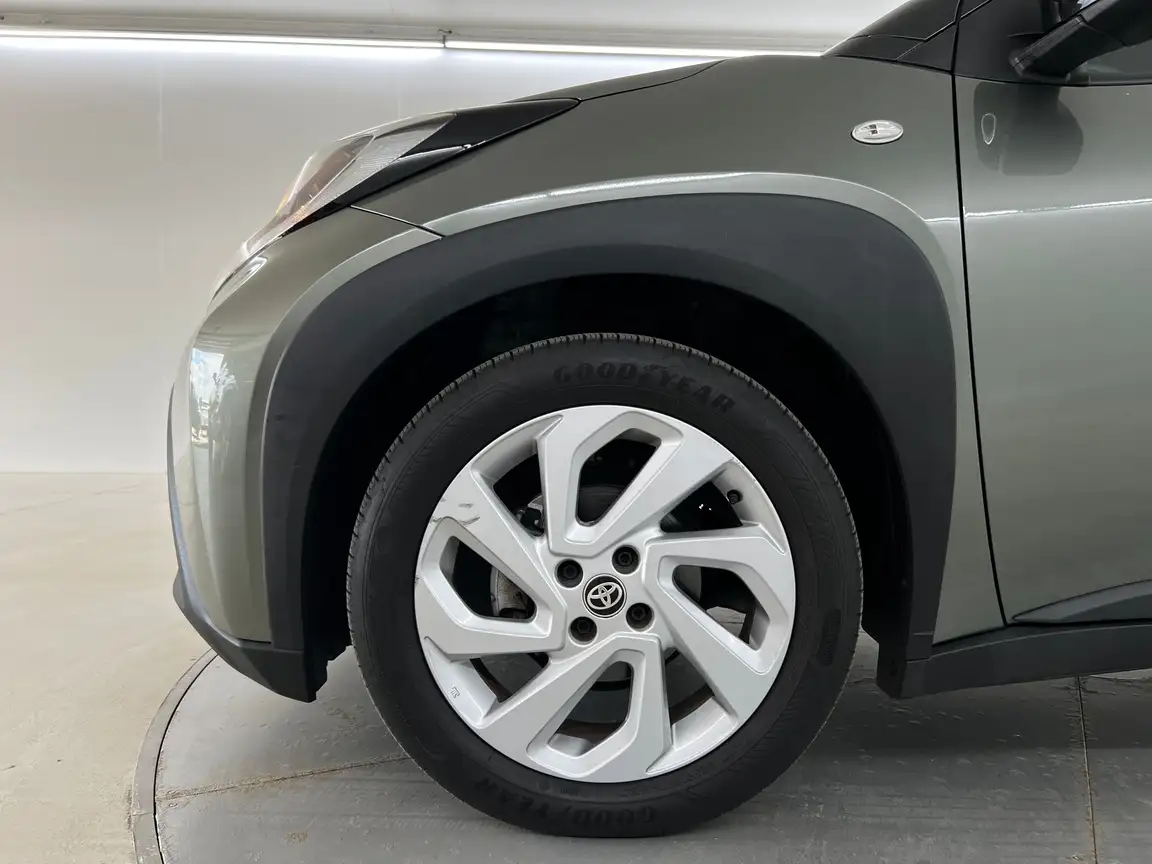TOYOTA AYGO X