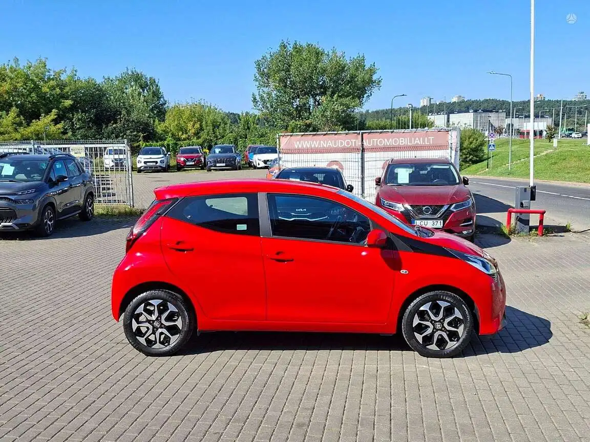 TOYOTA AYGO