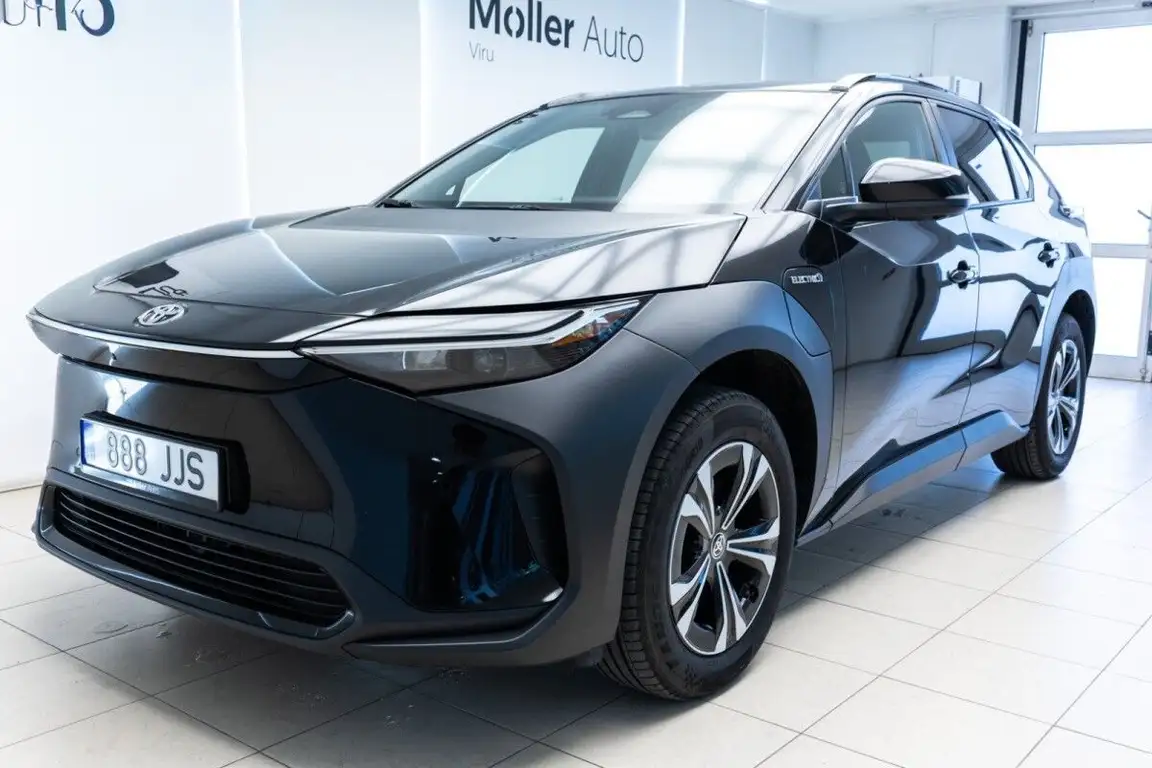 TOYOTA BZ4X
