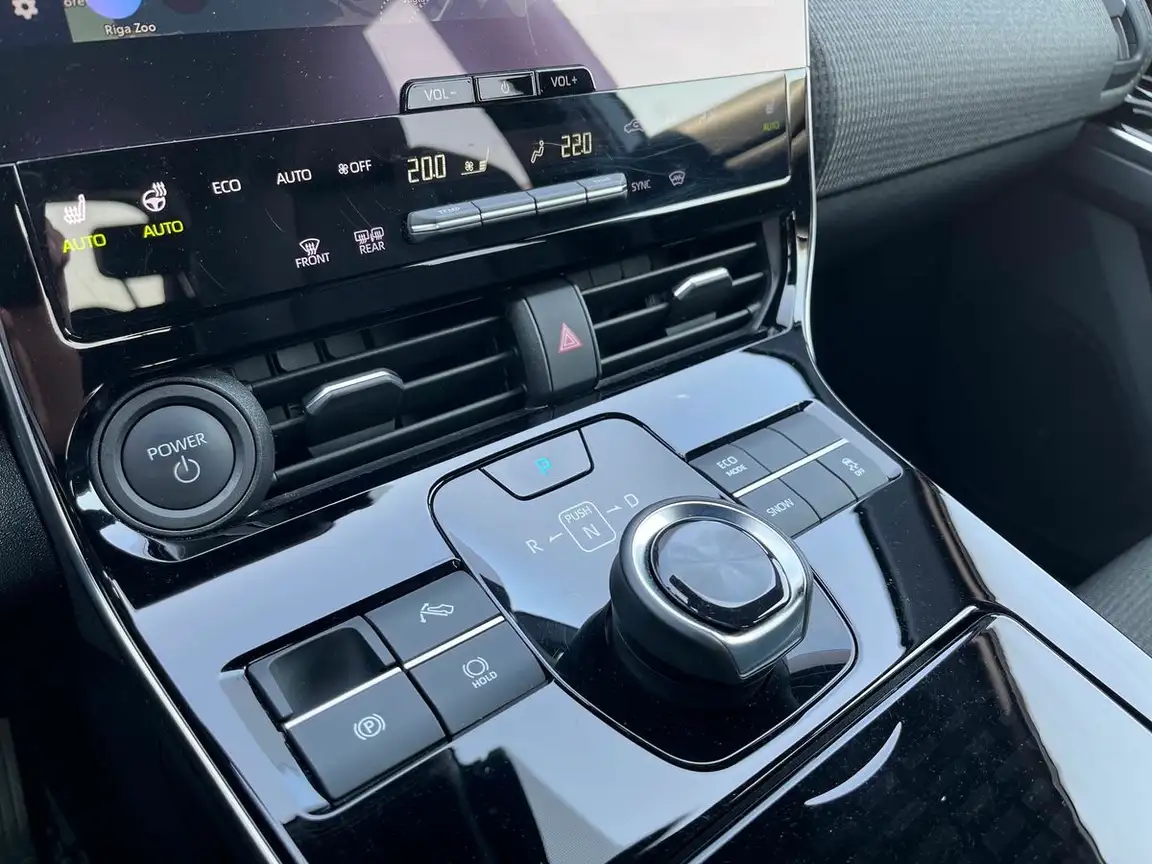 TOYOTA BZ