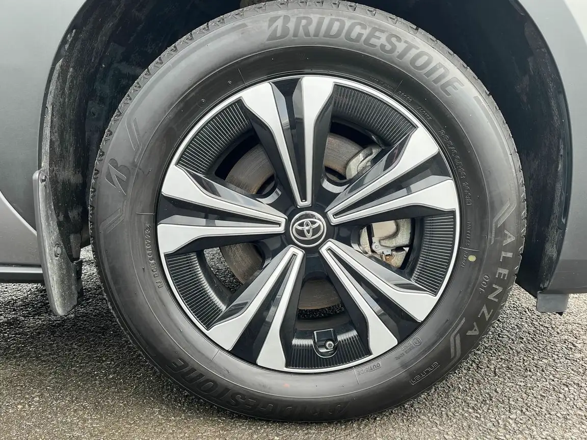 TOYOTA BZ