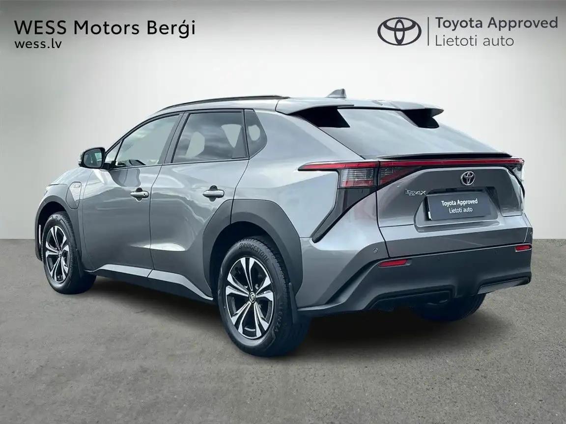 TOYOTA BZ