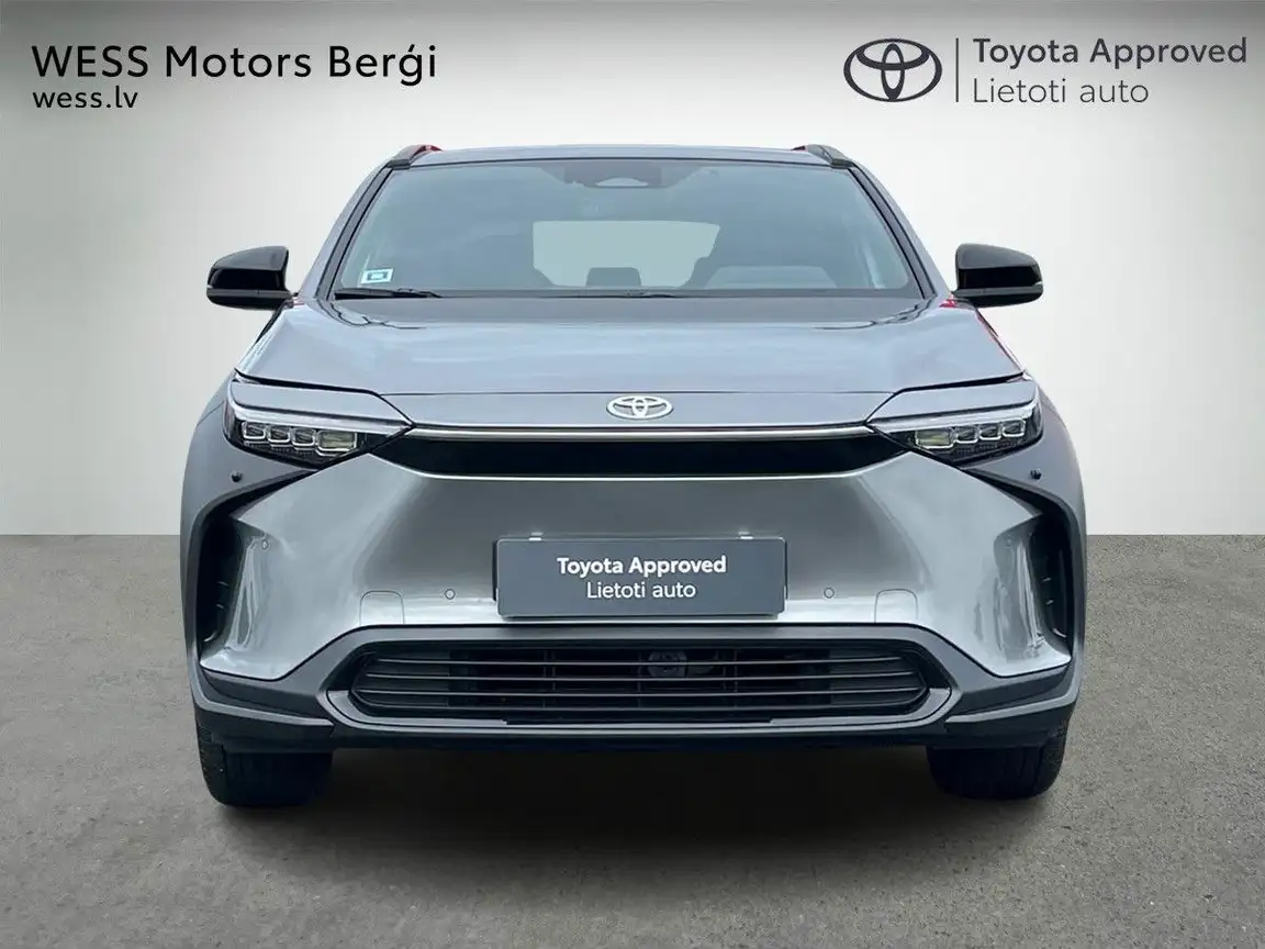 TOYOTA BZ
