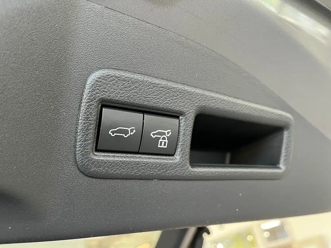 TOYOTA BZ