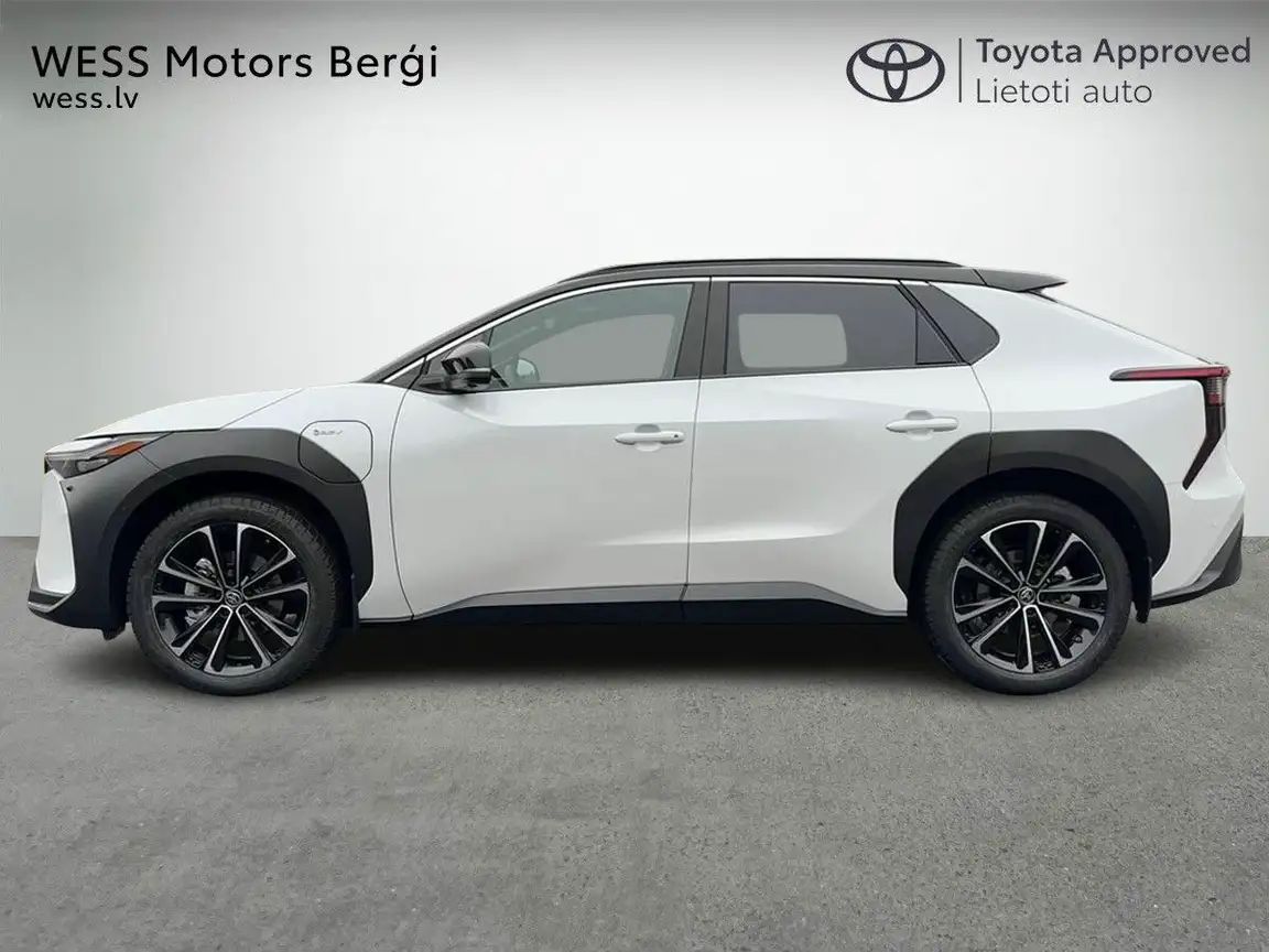 TOYOTA BZ