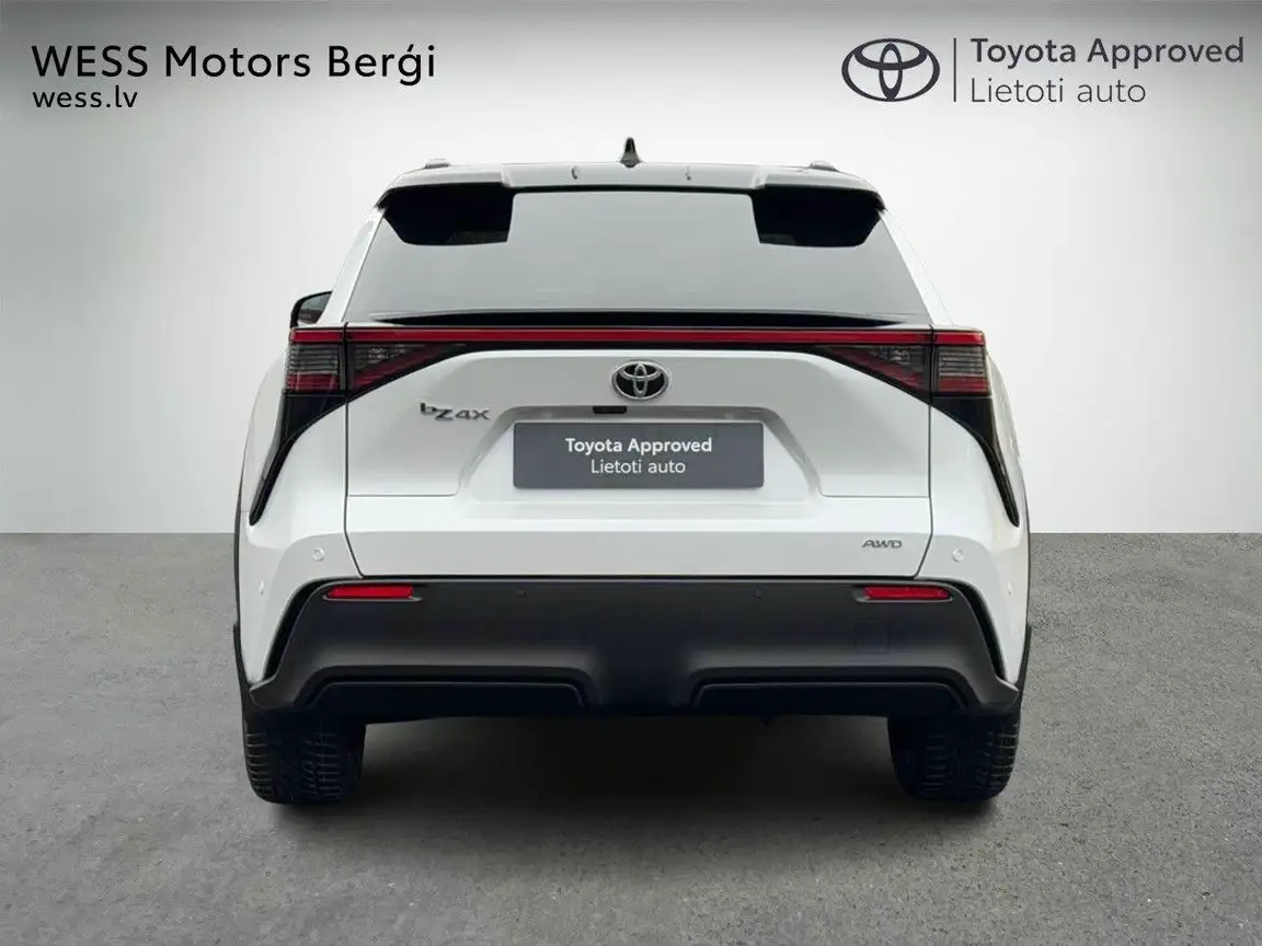 TOYOTA BZ