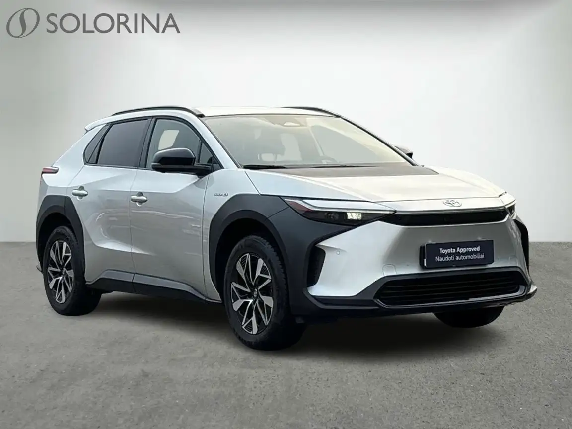 TOYOTA BZ