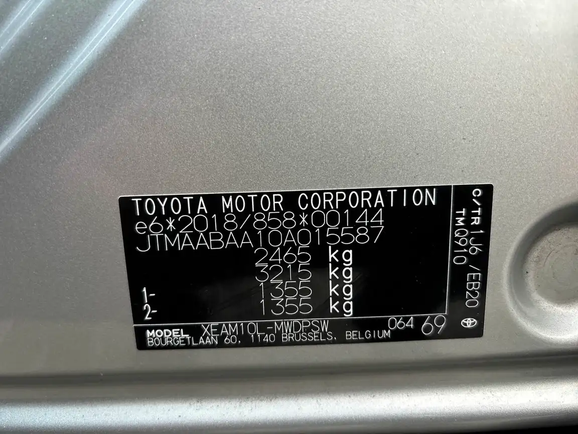 TOYOTA BZ