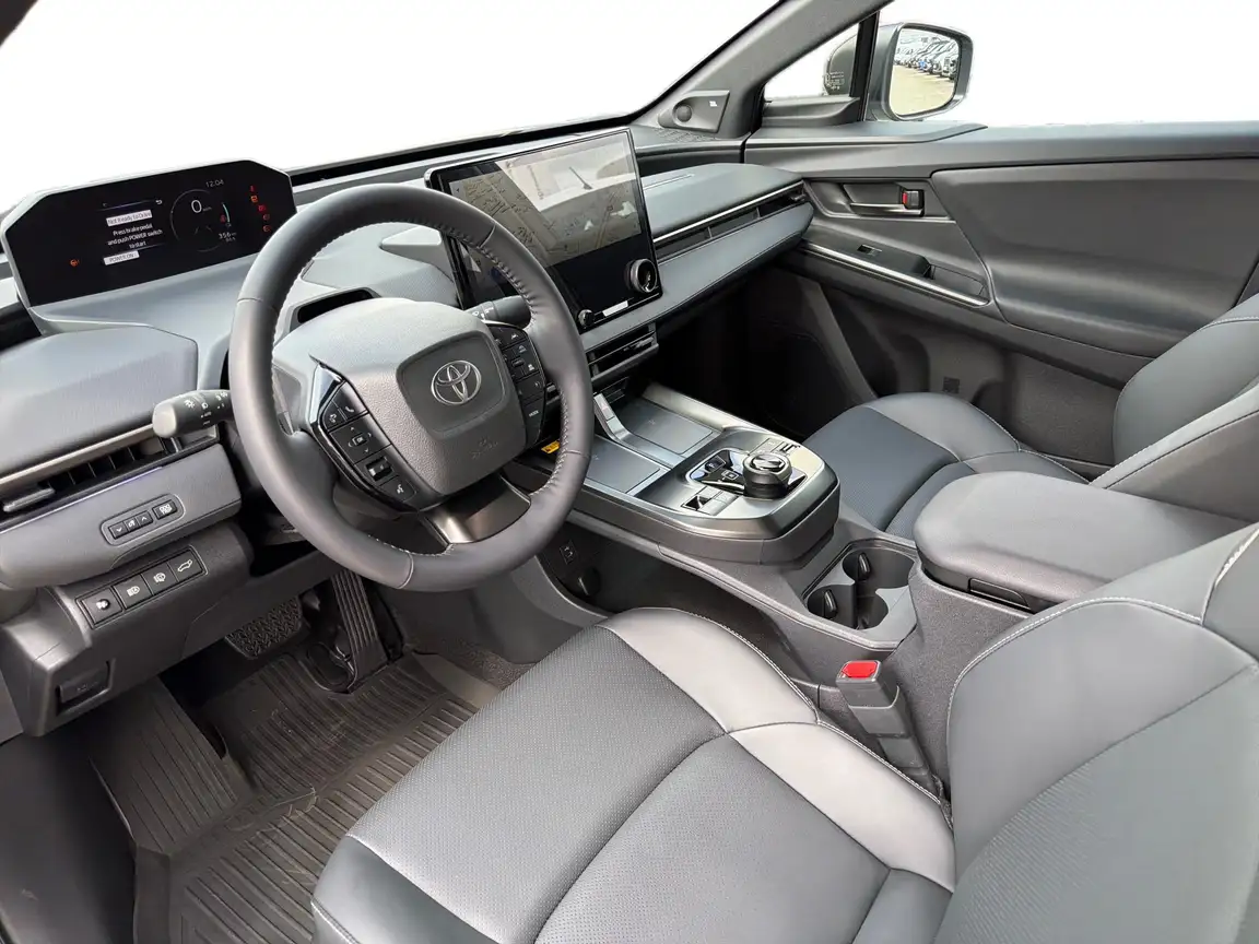 TOYOTA BZ4X